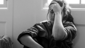 10 Signs of Trauma Bonding: