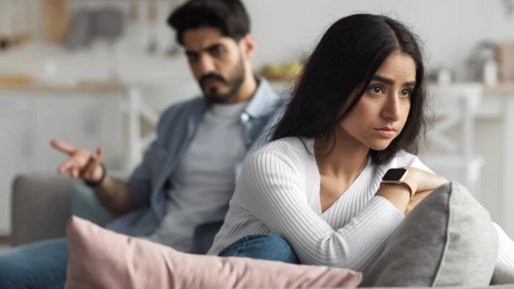 10 Signs of Trauma Bonding: